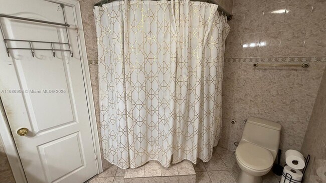 Building Photo - 15430 SW 81st Cir Ln