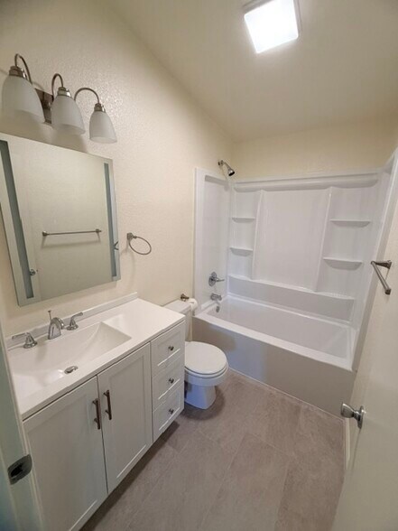 Main Bathroom - 21414 5th Pl S