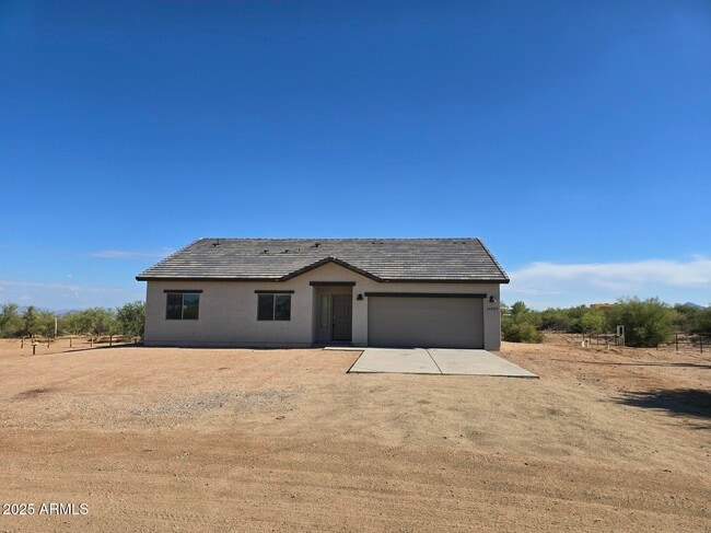 Building Photo - 16023 E Rancho Tierra Dr