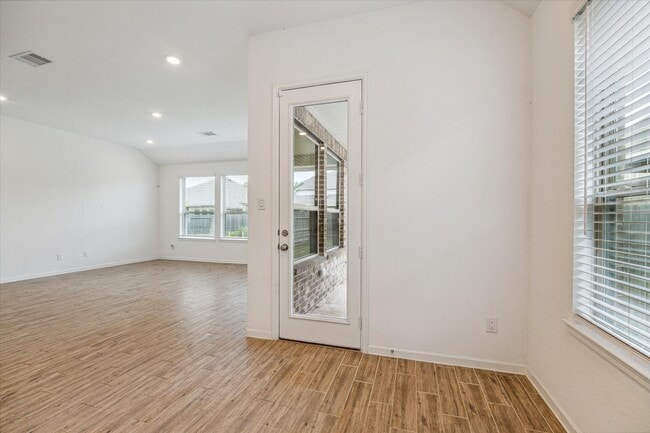 Building Photo - 17853 McClary Cardinal Dr