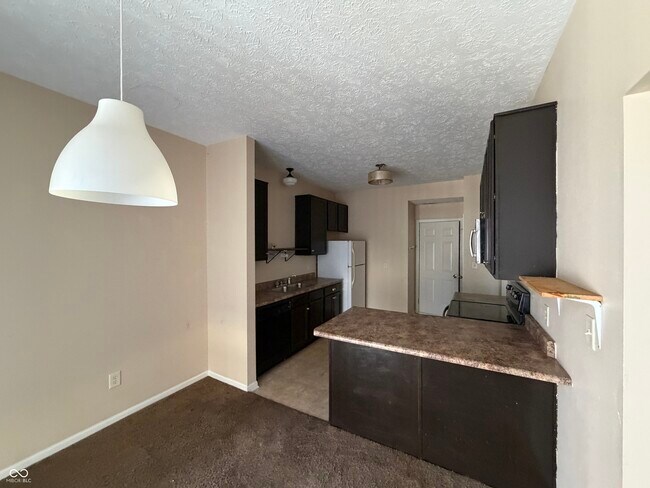 Building Photo - 2424 Boyer Ln