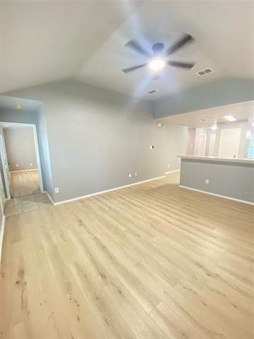 Building Photo - 6928 Clark Vista Dr