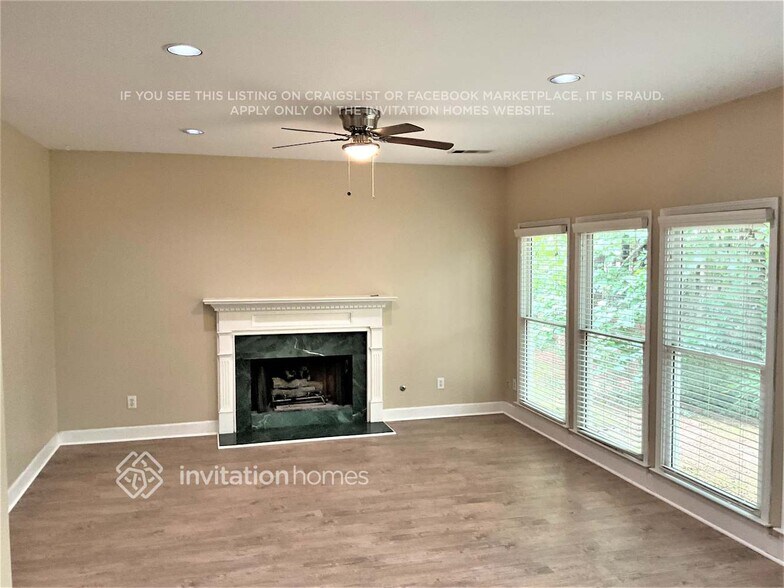 Building Photo - 4550 Red Cedar Cove SW