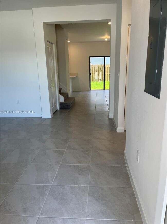 Building Photo - 11889 SW 246 Terrace