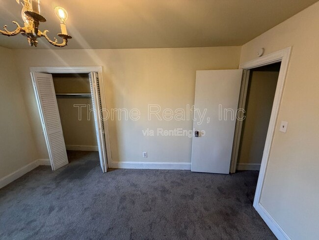 Building Photo - 1820 Bethlehem Rd