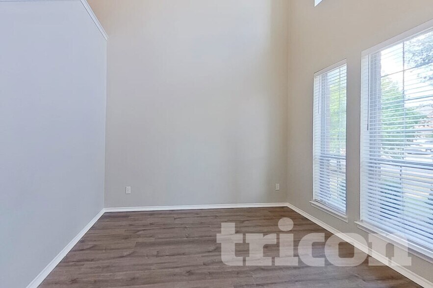 Building Photo - 3621 Spring Run Ln