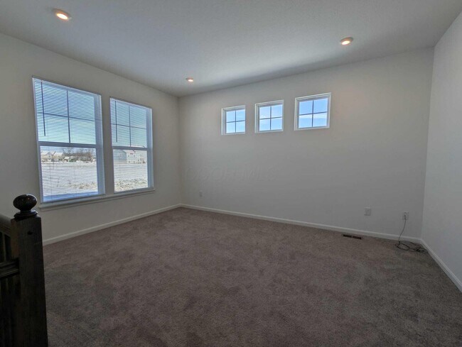 Building Photo - 8210 Daylily Dr