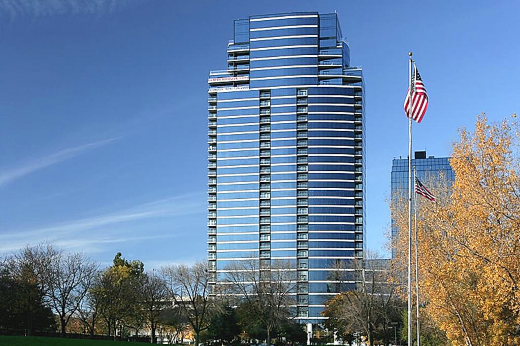 Building Photo - 335 Bridge St NW