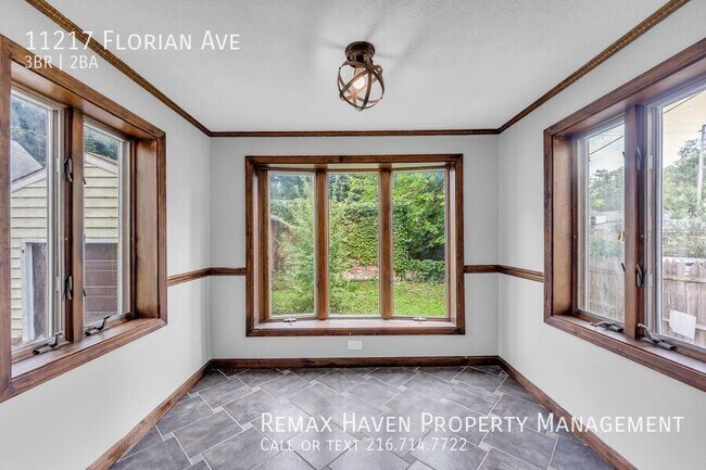 Building Photo - 11217 Florian Ave