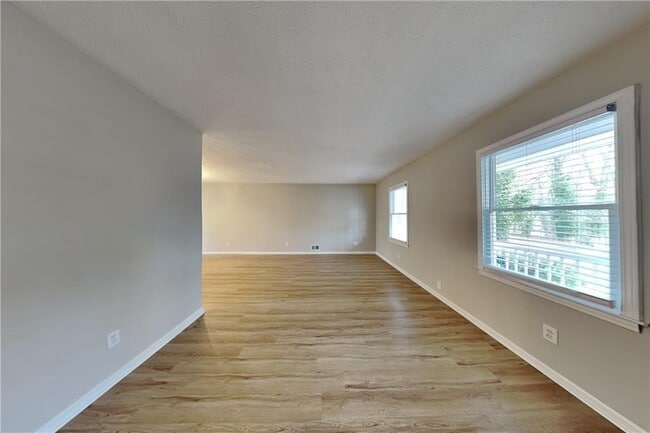 Building Photo - 100 John Christopher Dr