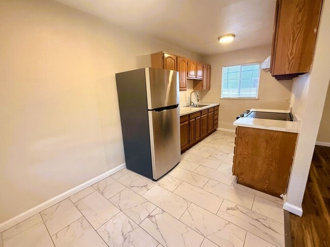 Building Photo - 2825 67th Ave