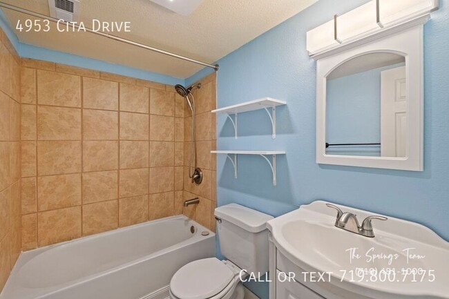 Building Photo - 4953 Cita Dr