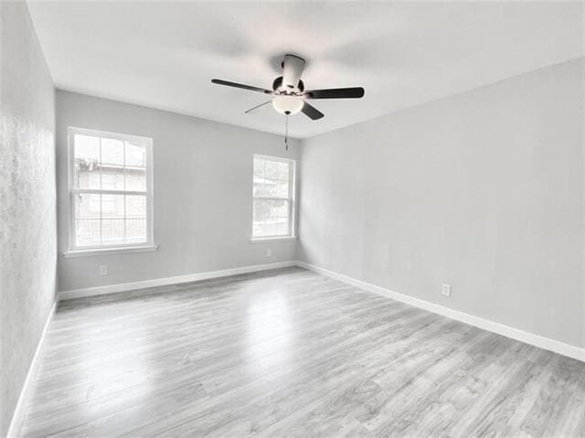 Building Photo - 921 Fernwood Ave
