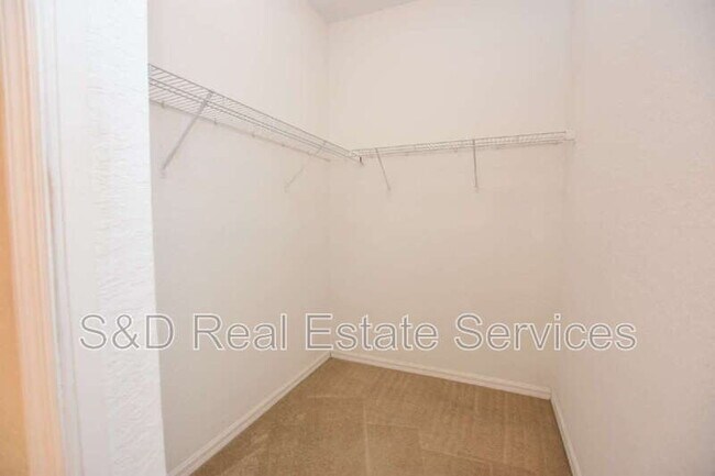Building Photo - 3416 Hilson Dr