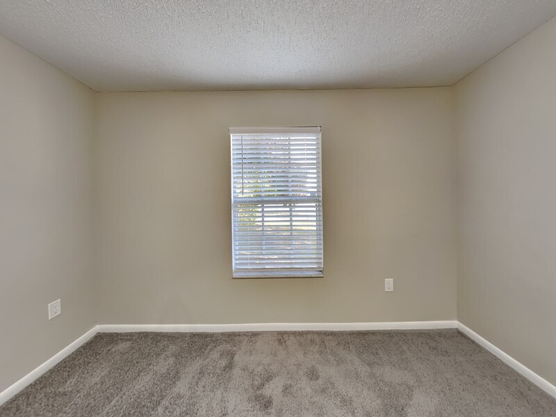 Building Photo - 150 Eldorado Dr