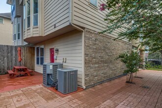 Building Photo - 4110 Woodhead St