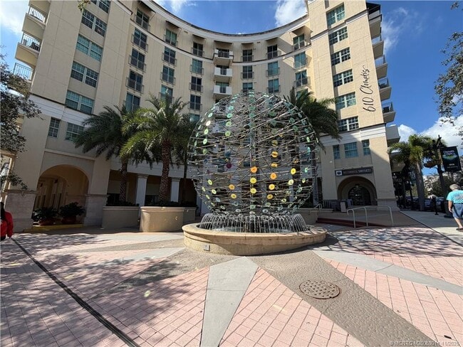 Building Photo - 610 Clematis St