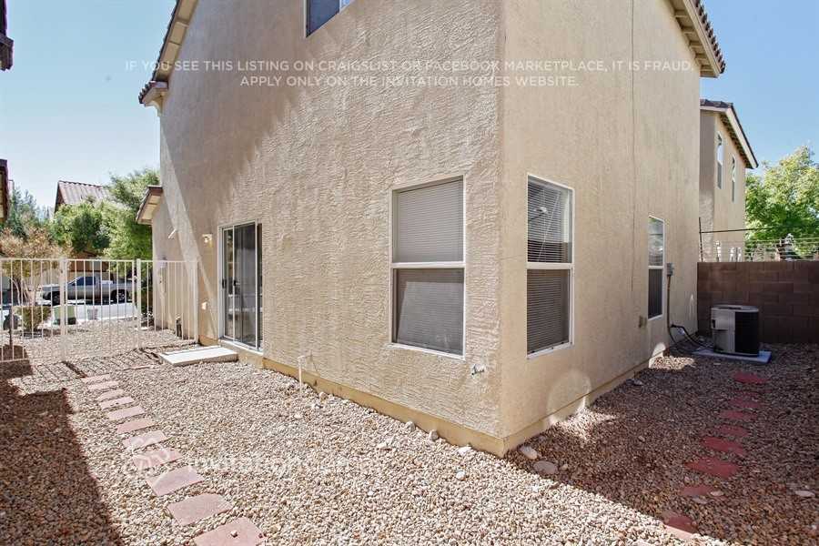 Building Photo - 7224 Camden Pine Ave
