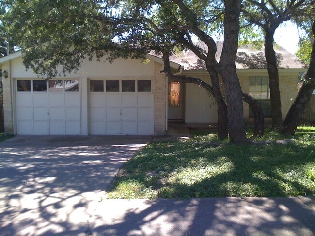 Primary Photo - 1915 Ramona Cir