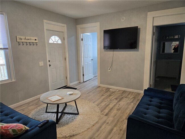 Building Photo - 2366 Spencerport Rd