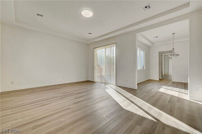 Building Photo - 7931 Campers Village Ave