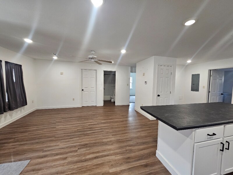 Building Photo - 5677 County Rd 260