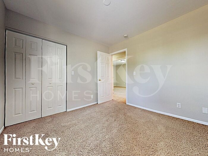 Building Photo - 764 Weston Dr