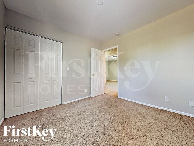 Building Photo - 764 Weston Dr