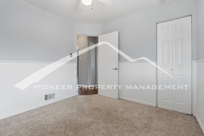 Building Photo - Updated Home on Corner Lot with Beautiful Landscaping!