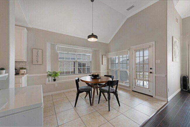 Building Photo - 4816 King Harbor Ct