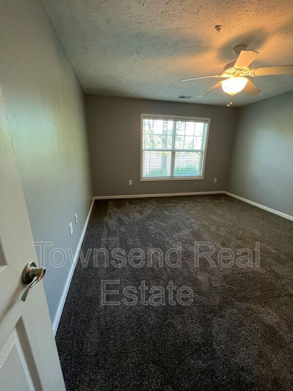 Building Photo - 3310 Harbour Pointe Pl