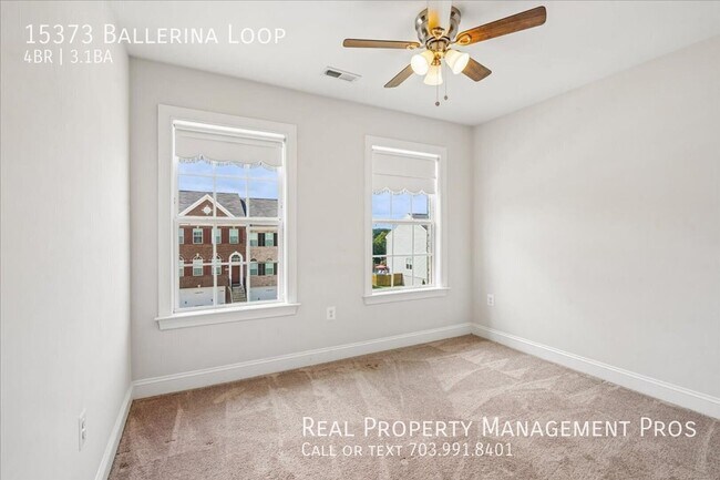 Building Photo - 15373 Ballerina Lp