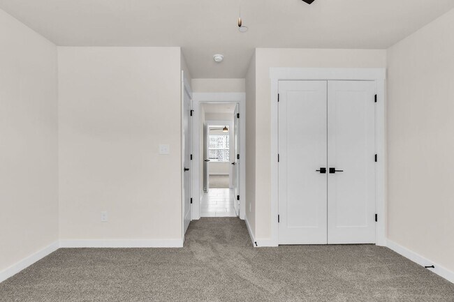 Building Photo - NEW BUILD