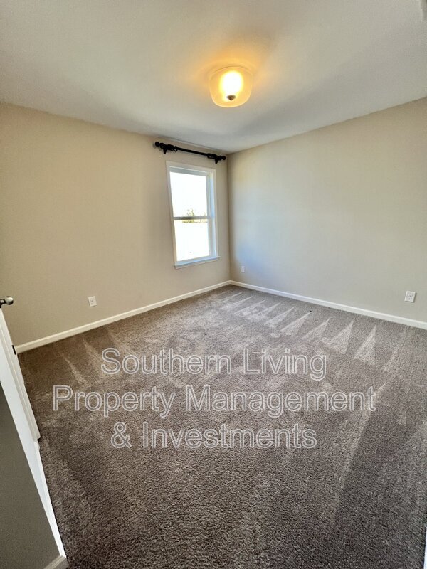 Building Photo - 1006 Creeks Landing Dr