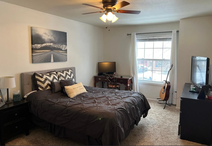 Building Photo - 2191 S Lincoln St