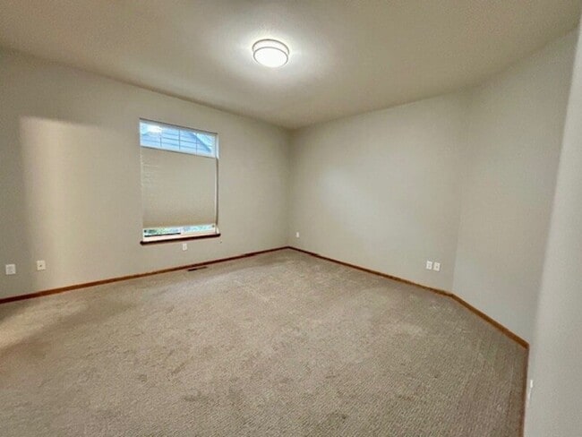 Building Photo - 180a W Maberry Dr