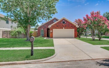 Building Photo - 2518 Trotter Dr