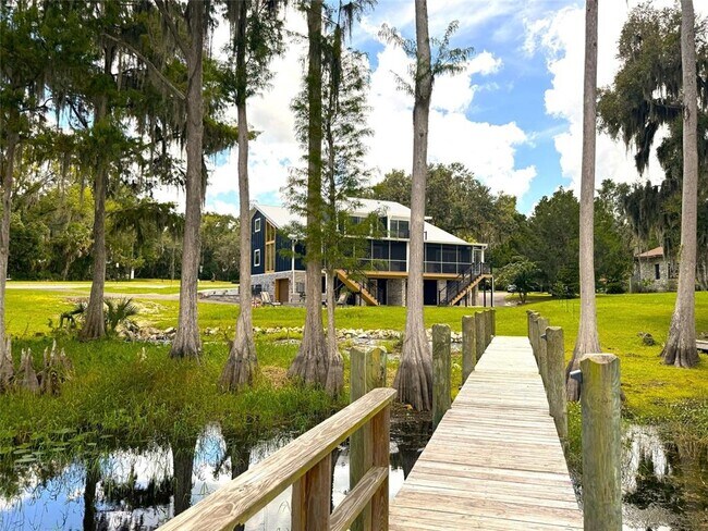 Building Photo - 419 N Apopka Ave