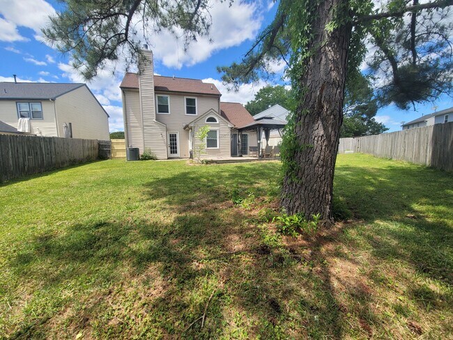 Building Photo - 1792 Moonstone Dr