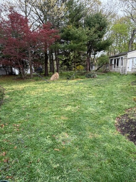 Building Photo - 35 2nd Ave