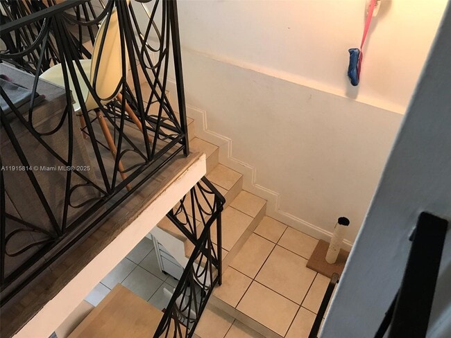 Building Photo - 421 NE 68th St