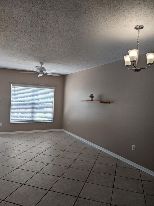 Building Photo - 8626 Hunters Key Cir