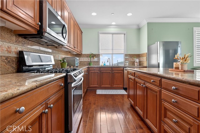 Building Photo - 2128 Cittadin Dr