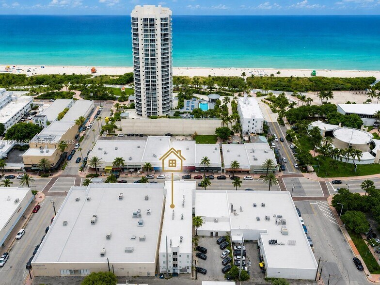 Building Photo - 7326 Collins Ave