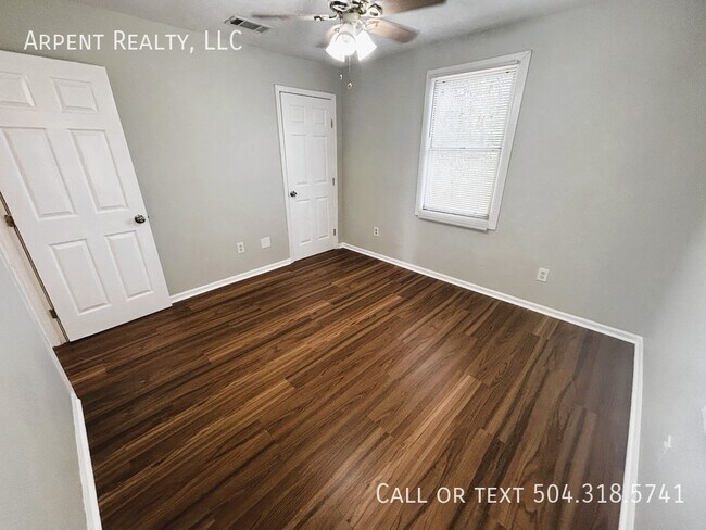 Building Photo - 2501 Delille St