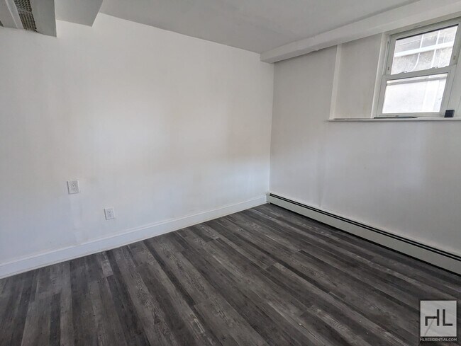 Building Photo - EAST 96 STREET