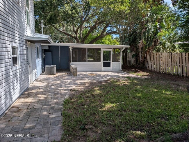 Building Photo - 12 Matanzas Cir