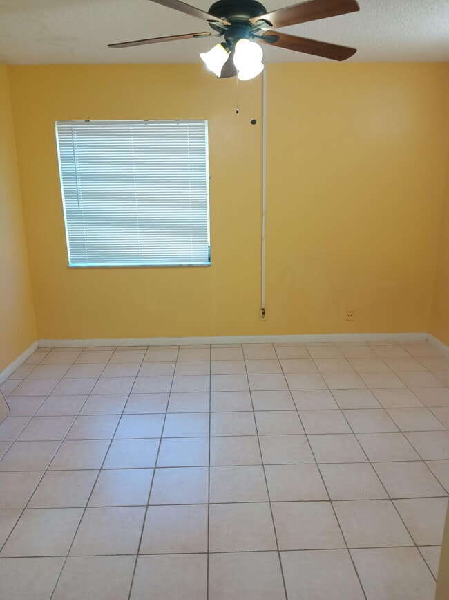 Building Photo - 630 NW 13th St