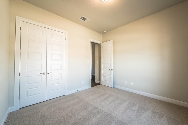 Building Photo - 113 Old Trinity Way