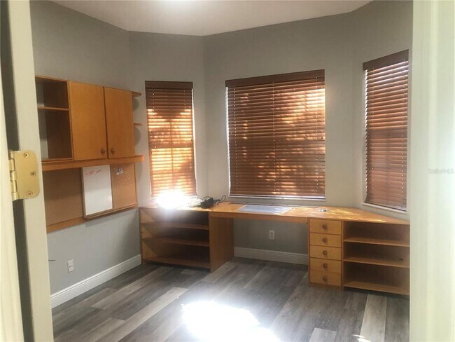 Building Photo - 5120 Highbury Cir